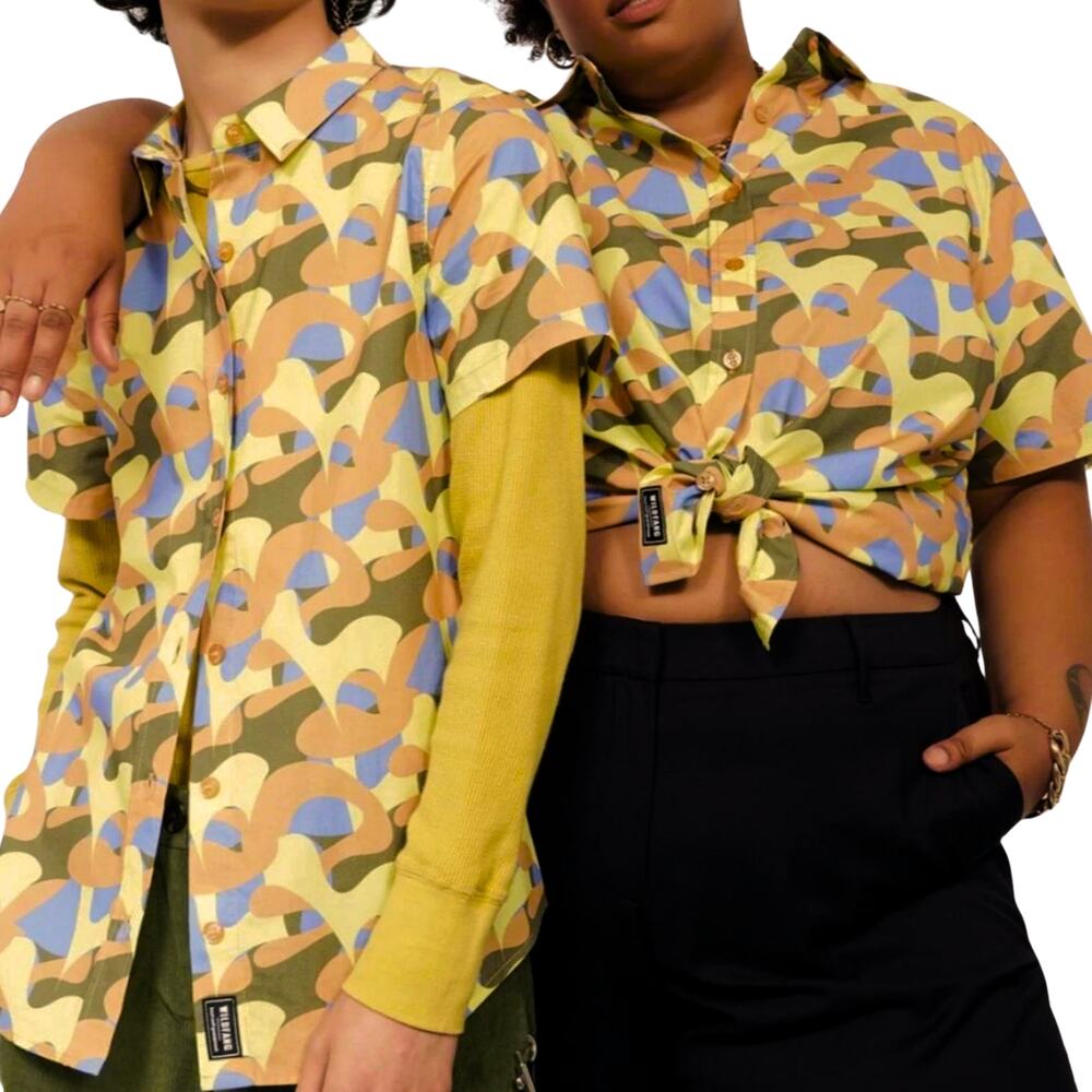 Wildfang The Essential Short Sleeve Button-Up Abstract Print | Size S | NWT